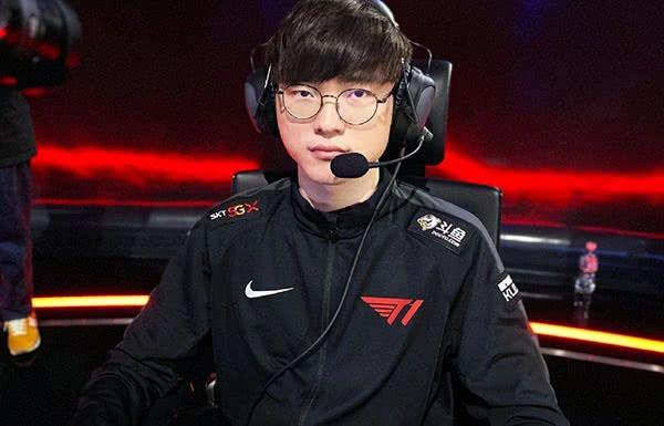  为什么faker叫大飞老师 